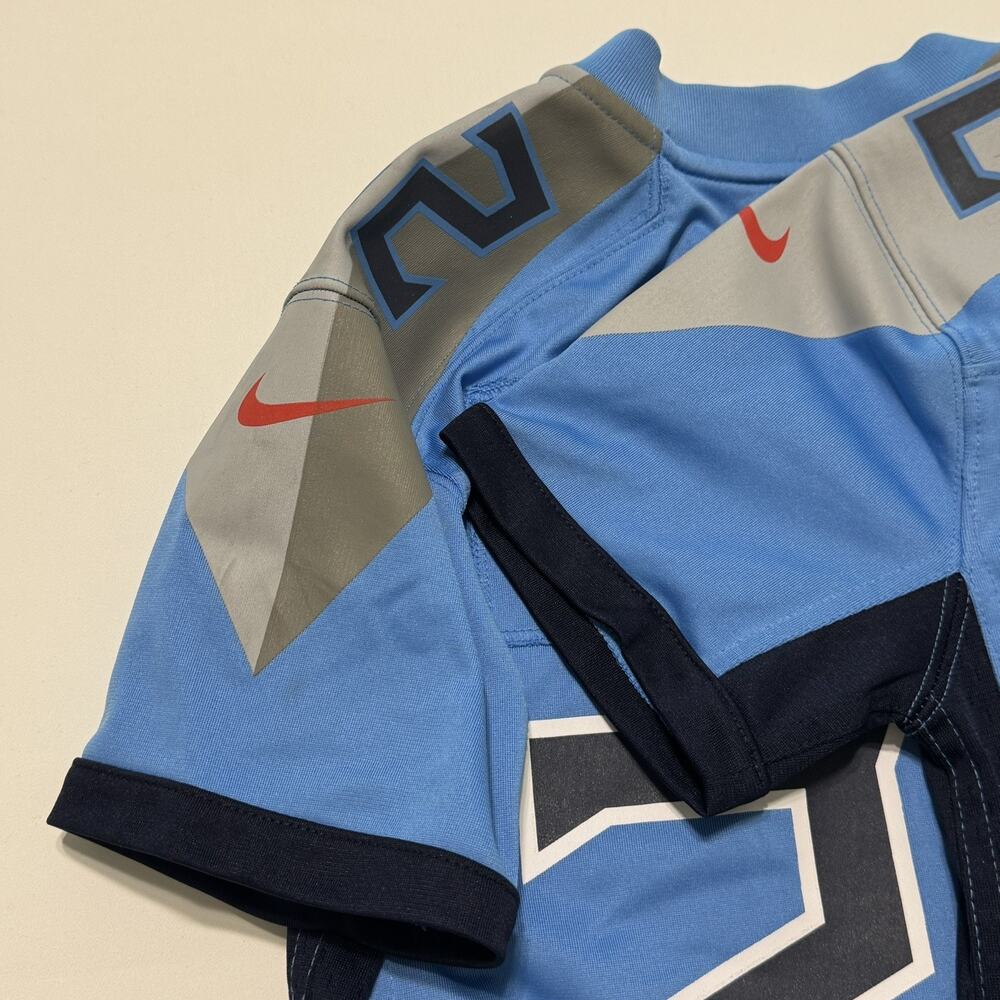 Nike Tennessee Titans Derrick Henry #22 NFL Jersey Youth Small - Picture 11 of 11